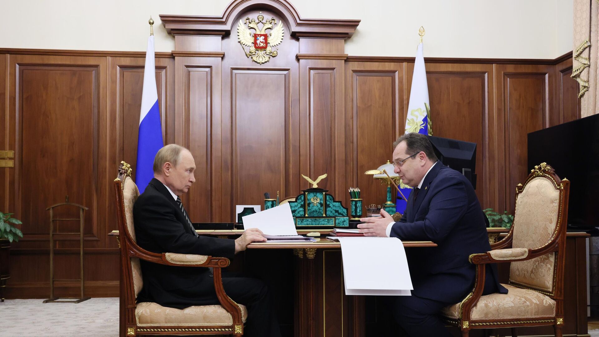 Врио главы Коми рассказал Путину о мерах поддержки участников СВО в регионе